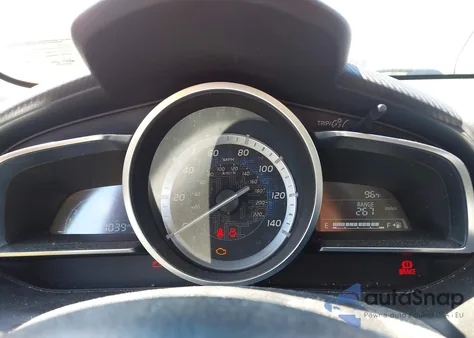 2018 Toyota Yaris Ia z USA, uszkodzony, nr VIN 3MYDLBYV9JY319927